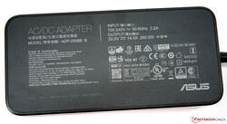 280-watt power adapter