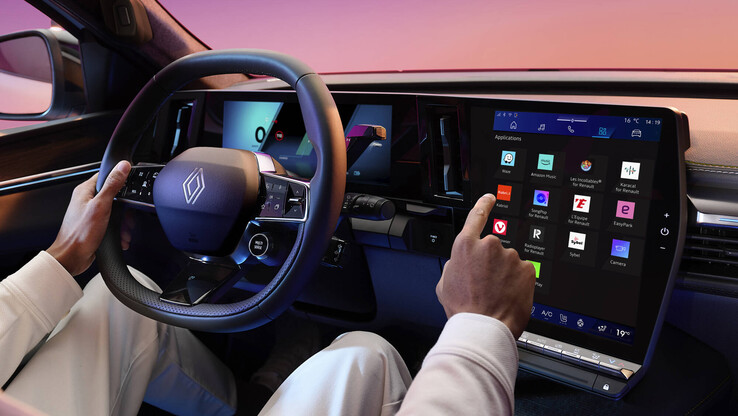 The refreshed Renault Scenic E-Tech has new and improved features. (Image source: Renault)