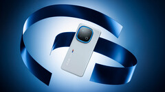 iQoo 13 is less likely to start at CNY 3,999 (Image source: Derrick_Zhang_ on Weibo)