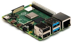 Raspberry Pi: Turn the popular single-board computer into a NAS and a media center with free cloud storage. (Image source: Raspberry Pi Foundation)