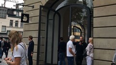 The Apple Store in Amsterdam where the iPad explosion occurred. (Source: AT5 News)