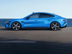 Xiaomi SU7 (2026) in the new Capri Blue color: The electric sports sedan is getting more than just a minor facelift. (Image source: Xiaomi)