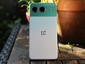 A smartphone with a metal unibody for less than 500 Euros (~$554). It's with good reason that OnePlus invented the term "flagship killer."