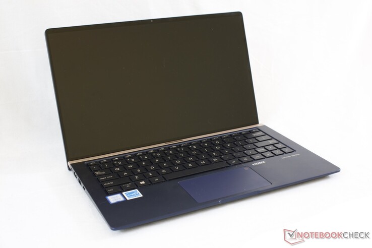Asus ZenBook 13 UX333FA (i5-8265U) Laptop Review - NotebookCheck 