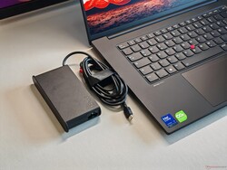 140-watt power adapter