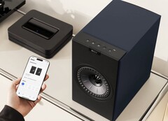 KEF&#039;s latest speakers can be connected directly to a turntable. (Image source: KEF)
