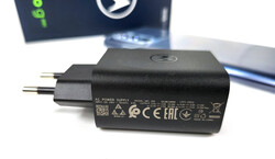 Moto G200 5G's 33-watt TurboPower charger