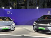 BYD officially launches the Han L sedan and Tang L SUV with 1-MW five minute charging on April 9 (Image source: Electrowoz)