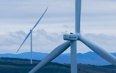 The two-blade turbine had an availability rate of 99.3% during the 500 days trial. (Image source: Envision Energy)