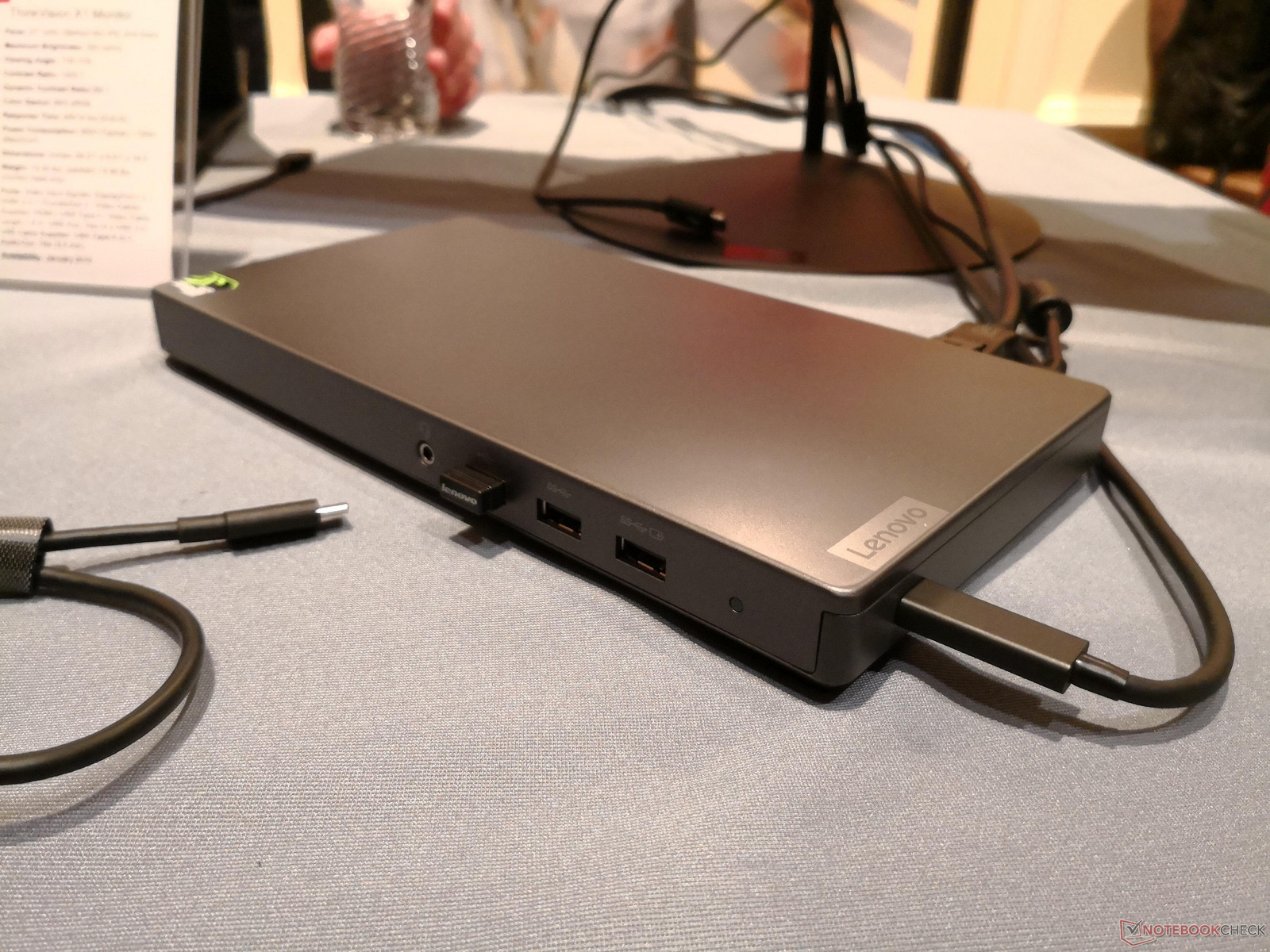 Portable Lenovo Thunderbolt 3 dock integrates a GTX 1050 GPU