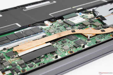 Single heat pipe shared between the CPU and GPU