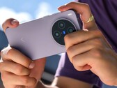 Zeiss camera samples, leaked specifications and teasers ahead of the Vivo X300 Pro launch in a few hours (Image source: Vivo)