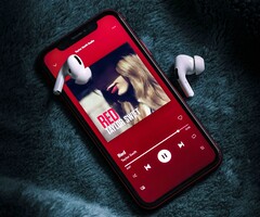 Spotify is reportedly already planning its next price increase, but is also said to be revising its subscription structure. (Image: Omid Armin)