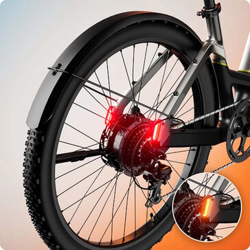 The rear light is seamlessly integrated into the frame