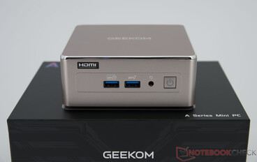 Geekom A5 2027 Edition - Connections on the front