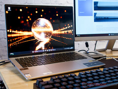 The Acer Swift Go 14 boasts Wi-Fi 6E and BT 5.3. (Image source: Notebookcheck)