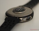 Optical sensors are present on the Cheetah 2 Pro, but an ECG function is missing