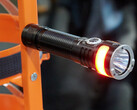 The Fenix LD35R has a built-in magnet (Image source: Andreas Sebayang/Notebookcheck.com)