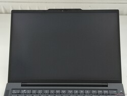 Barely any backlight bleeding