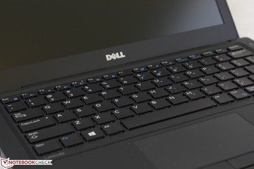Dell Latitude 5280 (7200U, HD) Laptop Review - NotebookCheck.net 