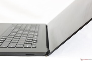 Surface Laptop 3 15 Ryzen 5 Review: Microsoft Can Do Better Surface Laptop 3 15 Ryzen 5 Review: Microsoft Can Do Better