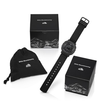 ...and the watch packaging (Image source: Casio)