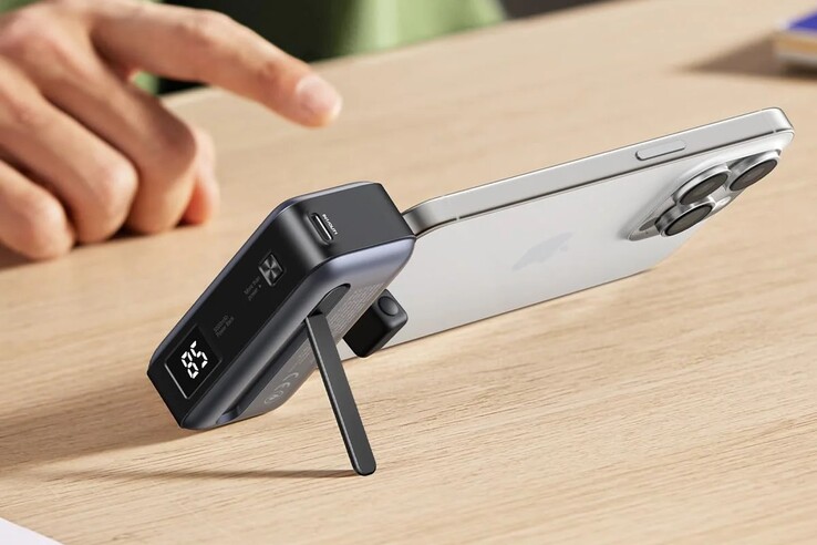 Ugreen's new Mini Power Bank 5000mAh. (Image source: Ugreen)