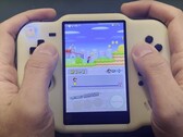 MagicX Touch Zero 40: New gaming handheld in action. (Image source: S1eepy, YouTube) 