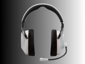 Front view of the Beyerdynamic MMX 230 in white (Image source: Beyerdynamic PR)