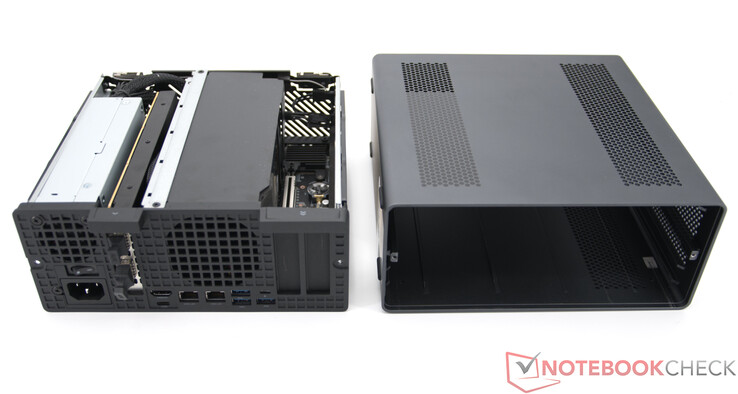 Minisforum MS-02 Ultra open