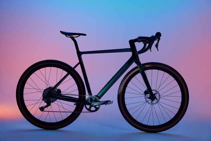 ...as well as with a road bike handlebar. (Image source: Desiknio)