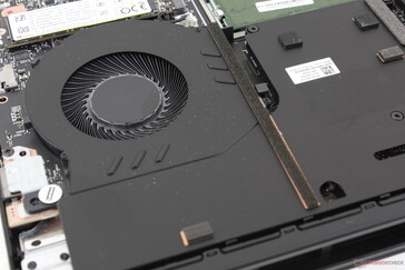 Vapor chamber with two 60 mm fans and a third smaller 40 mm fan