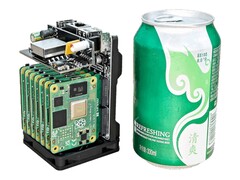 The NanoCluster connects multiple computing boards. (Image source: Sipeed)