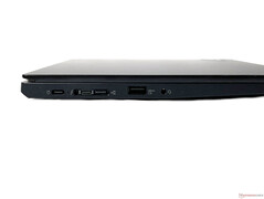 Left: USB-C 3.2 Gen 2, USB-C 4.0/Thunderbolt 4/docking port, USB-A 3.2 Gen 1, combined audio port