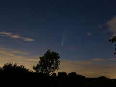 Image showing Comet Neowise. (Image source: TheOtherKev - Pixabay)
