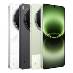 Colors of the Vivo X300 Ultra