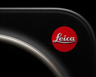 The Leica edition has a physical zoom ring. Pictured: a teaser of the special Xiaomi 17 Ultra variant. (Image source: Xiaomi)