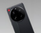 A leaker is hinting at a true optical zoom camera for the Xiaomi 17 Ultra, while the Oppo Find X9 Ultra is likely to stick with dual-periscope telephoto lenses (Image source: Ace100xd)