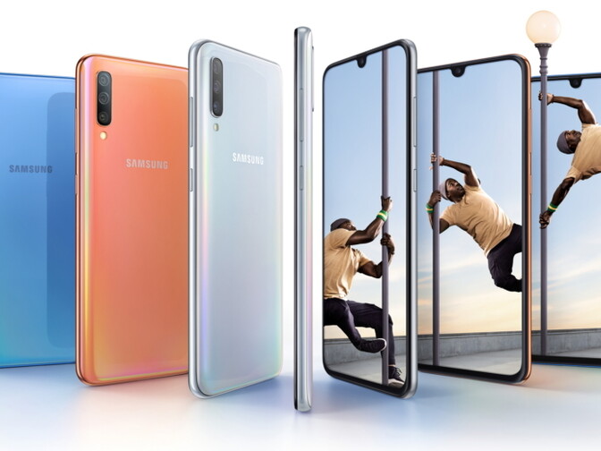 The Samsung Galaxy A70 is now official: Triple rear cameras, 4500