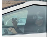 Tesla Cybertruck driver risks it all with Apple Vision Pro at the wheel (Image: @blakestonks / X)