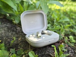 Motorola Moto Buds+ review. Test sample provided by Motorola Germany.