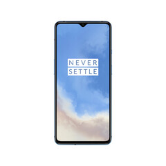 The small notch differentiates the OnePlus 7T from the OnePlus 7 Pro.