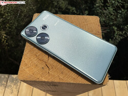 The Poco F6 is a great upper mid-range phone (Image source: Manuel Masiero)