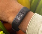 Garmin vivosmart 5 fitness tracker (pictured) now supports Body Battery TrueUp. (Image source: Garmin)