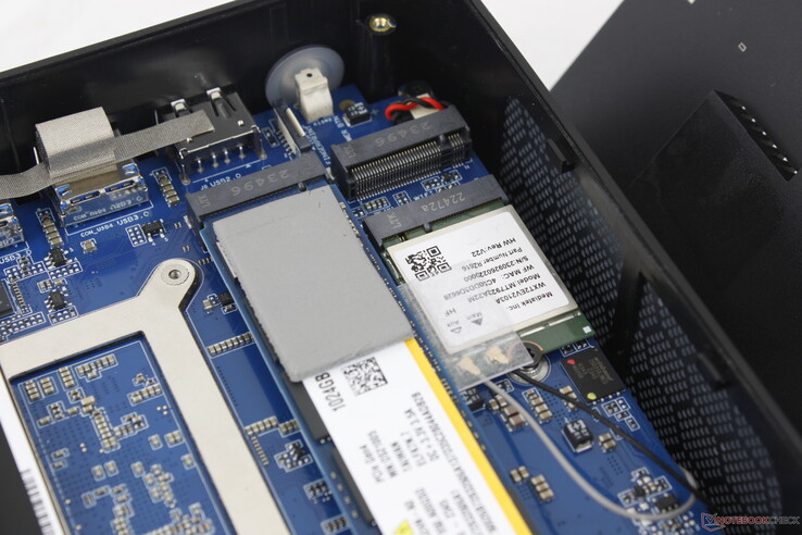 Removable WLAN module sits underneath the secondary M.2 slot