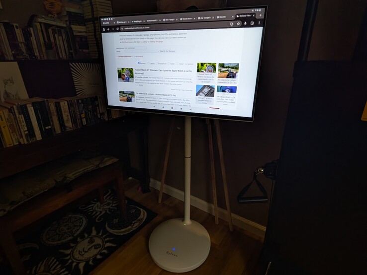 Screen is bright