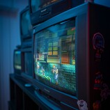 Przeniesienie się w przeszłość dzięki zabytkowym konsolom i klimatom retro - odzwierciedlenie nostalgii eksplorowanej podczas wyskakujących wydarzeń związanych z grami retro w Connecticut (Uwaga: to jest zdjęcie ilustracyjne, a nie z samych wydarzeń) (Źródło zdjęcia: Ivan Rudoy/Unsplash)