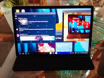 Built-in Samsung DeX with windowing is another useful inclusion. (Image: Sanjiv Sathiah/Notebookcheck)
