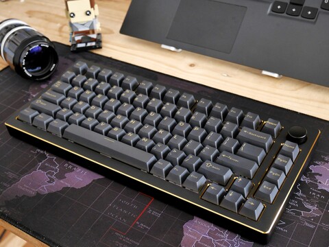 Epomaker Tide 75 wireless mechanical keyboard hands-on review: Sleek design and great battery life with major weakness