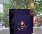 The Core i9-14900K box looks identical to the packaging of the Core i9-13900K. (Source: @LepherAndrey)